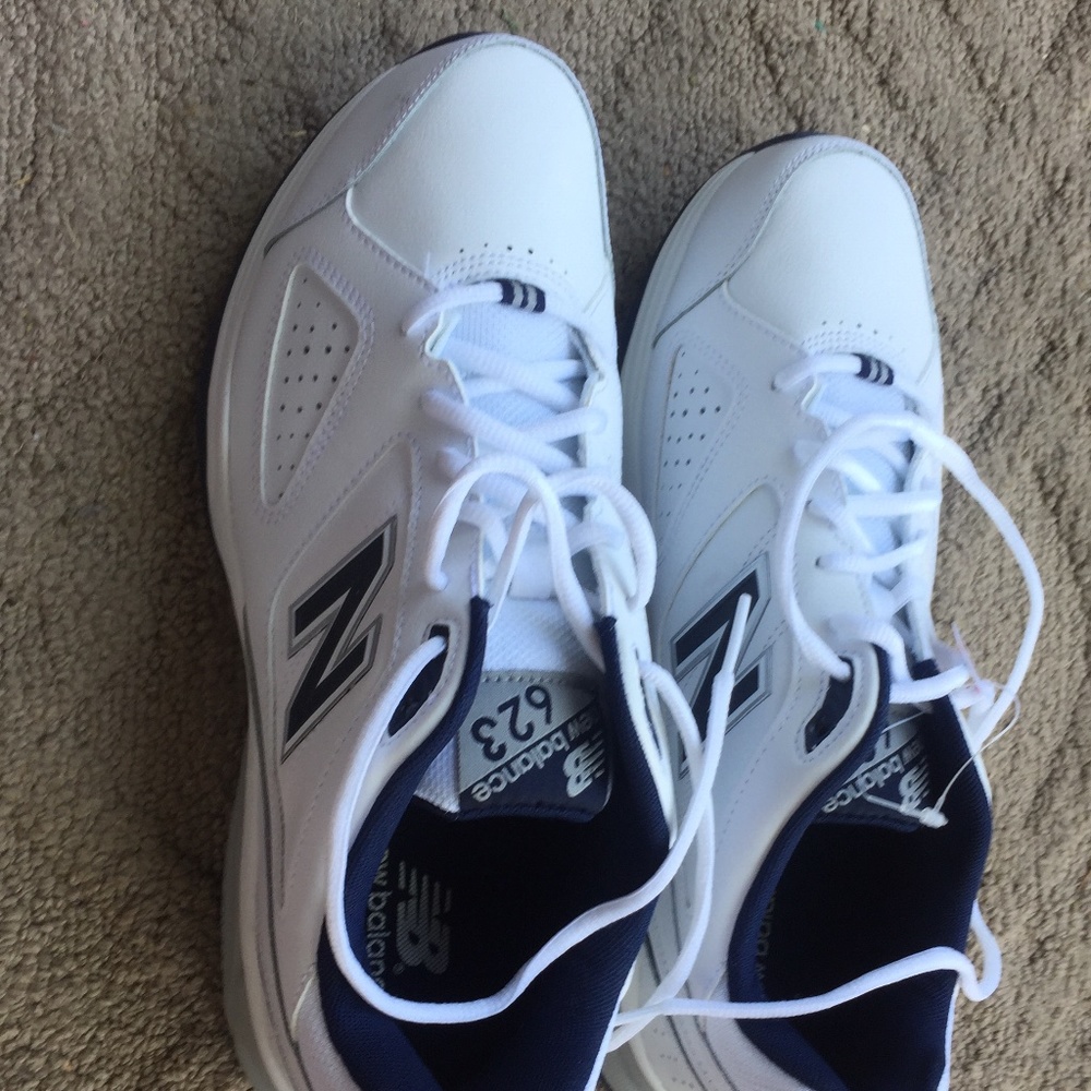 New balance 624 wide men running sneakers shoes